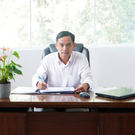 Leadership Team 17 Leadership Team - Lam Hiep Hung JSC