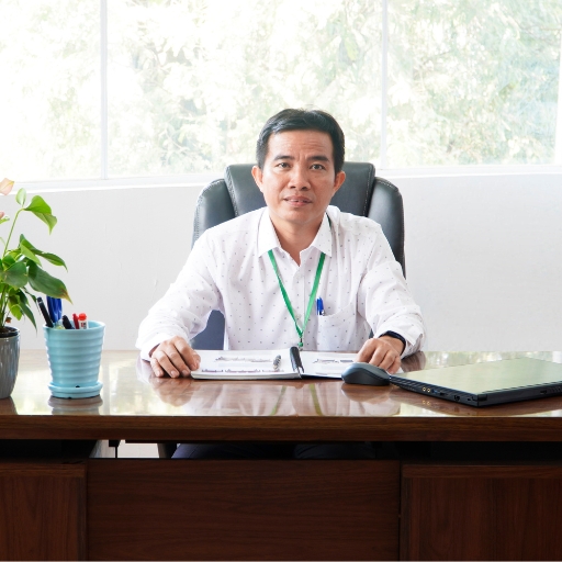 Leadership Team 15 Leadership Team - Lam Hiep Hung JSC