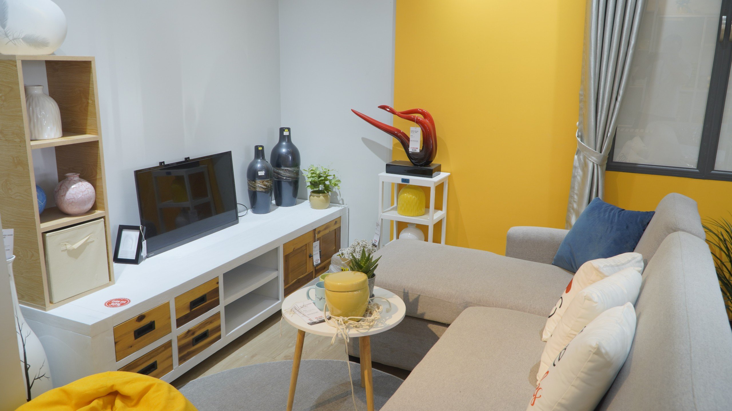 Living Room Collection - Lam Hiep Hung JSC